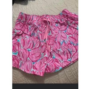 Cute athletic shorts